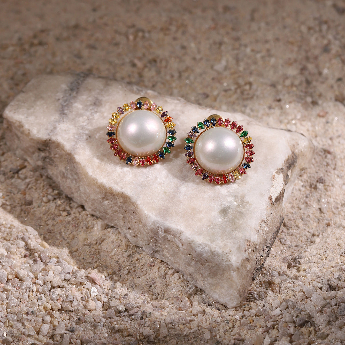 White Contemporary Pearl Studs Earrings